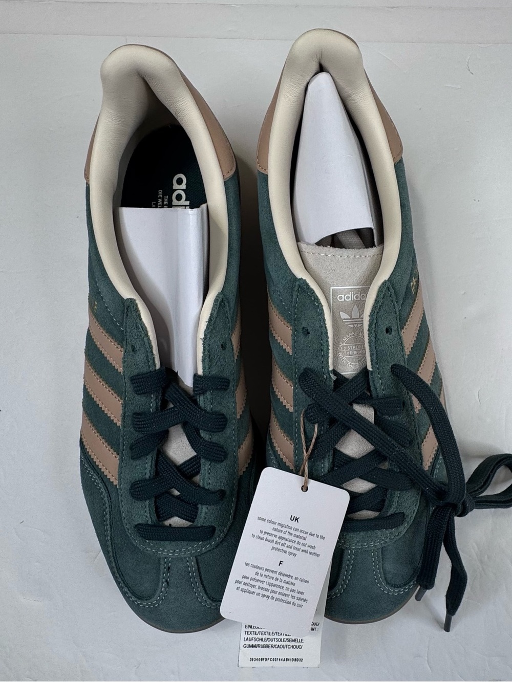 NWOB Adidas Gazelle Indoor Sneakers Men’s Size 8 Shadow Green Gum Warm Sandstone - Picture 8 of 12
